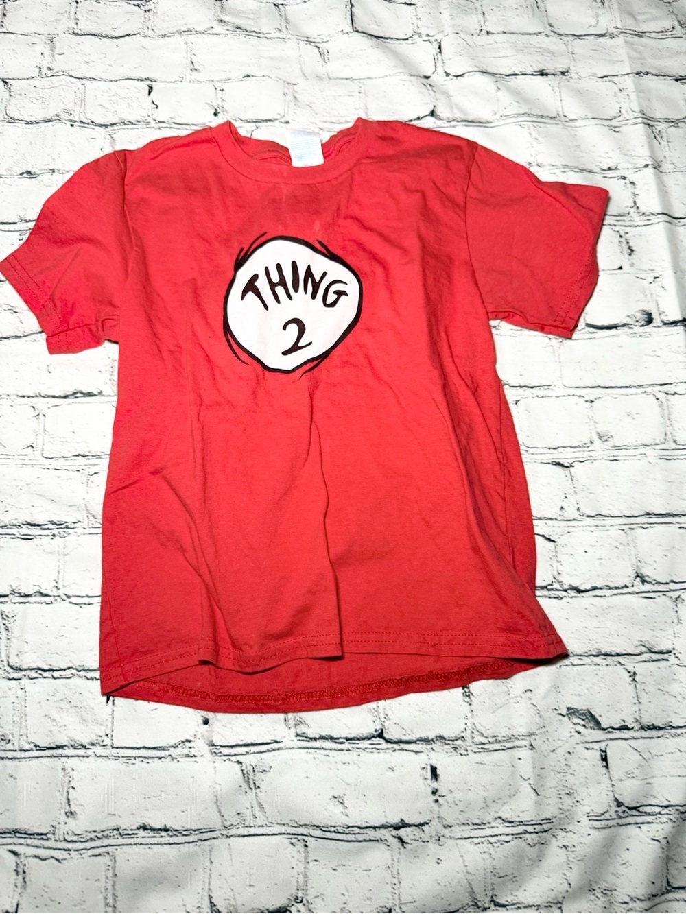 Dr Seuss. Graphic tee. Size